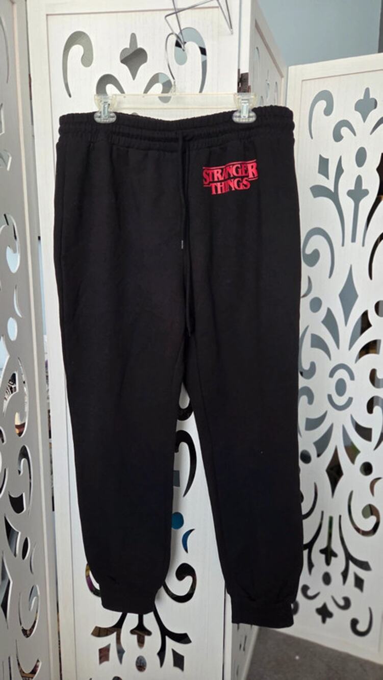 Stranger Things Joggers 1X NWT Black Netflix Sweatpants Logo Lounge